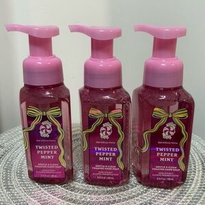 BBW Twisted Peppermint Foaming Hand Soap Set of 3 NWT